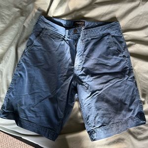 American eagle khaki shorts blue 31 waist flex